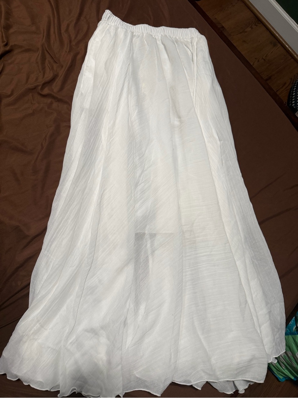 Max Studio London White Flowy Maxi Skirt XS NWT
